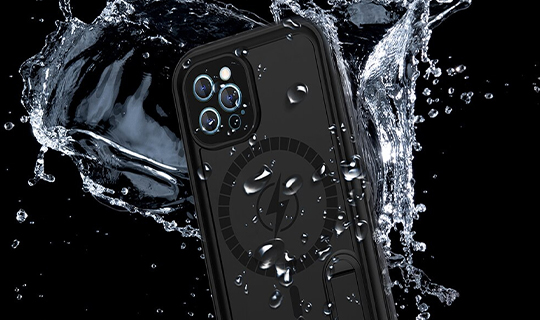 Etui Pancerne 360 wodoodporne IP68 do MagSafe do iPhone 12 Pro 