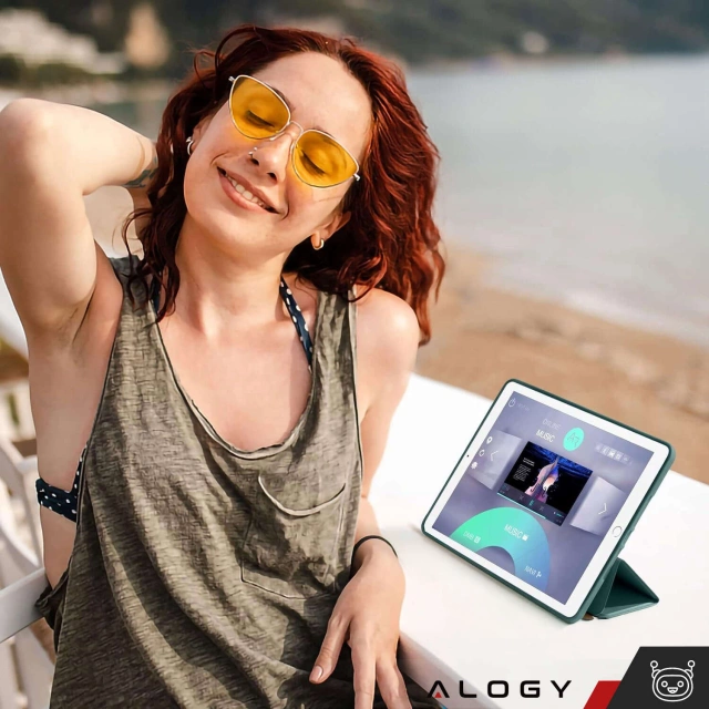 Alogy Etui na tablet Cheap Book Cover TPU + Pencil Space do Apple iPad 10.2 7/8/9Gen 2019/2020/2021 Zielone