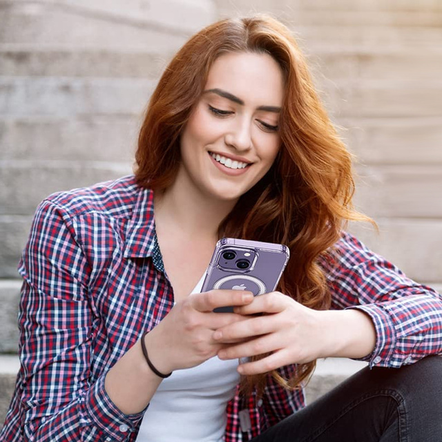 Alogy Etui do telefonu Ultra Slim Mag do ładowarek Qi do Apple iPhone 14 Plus Przezroczyste