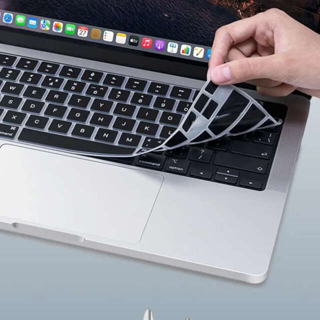 Nakładka ochronna Alogy osłona na klawiaturę EU do Apple Macbook Air 13 2022 M2 A2681 Czarna